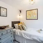 2 Bed In Nr Ulverston Oc-lcc02 * Bouth