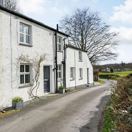 2 Bed In Nr Ulverston Oc-lcc02 * Bouth