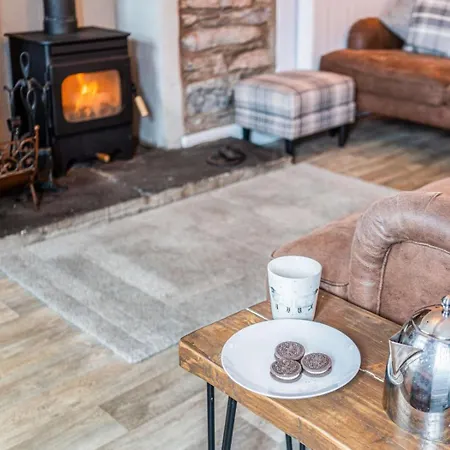 2 Bed In Nr Ulverston Oc-lcc02 * Bouth